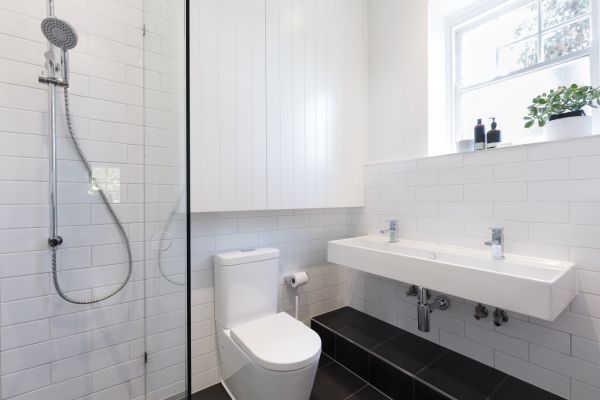 Washroom Renovation in Evergreen