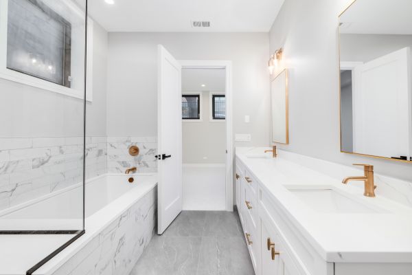 Bathroom Installation in Evergreen